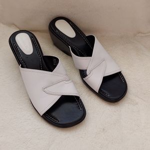 Clarks Women's Black and White  Leather Wedge Sandals 11